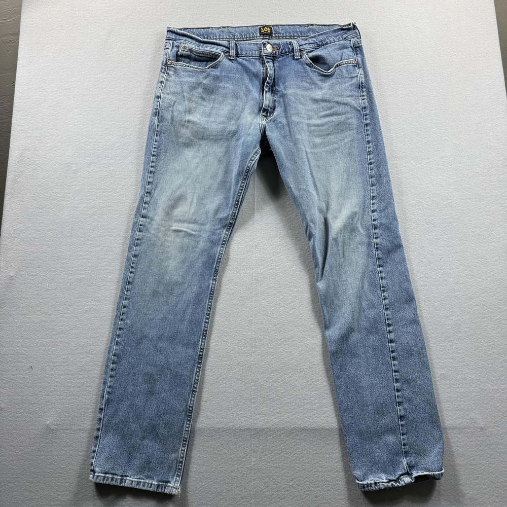 Lee Jeans Mens 38x34 (Fit 38x31) Light Wash Blue Slim Straight Stretch Denim
